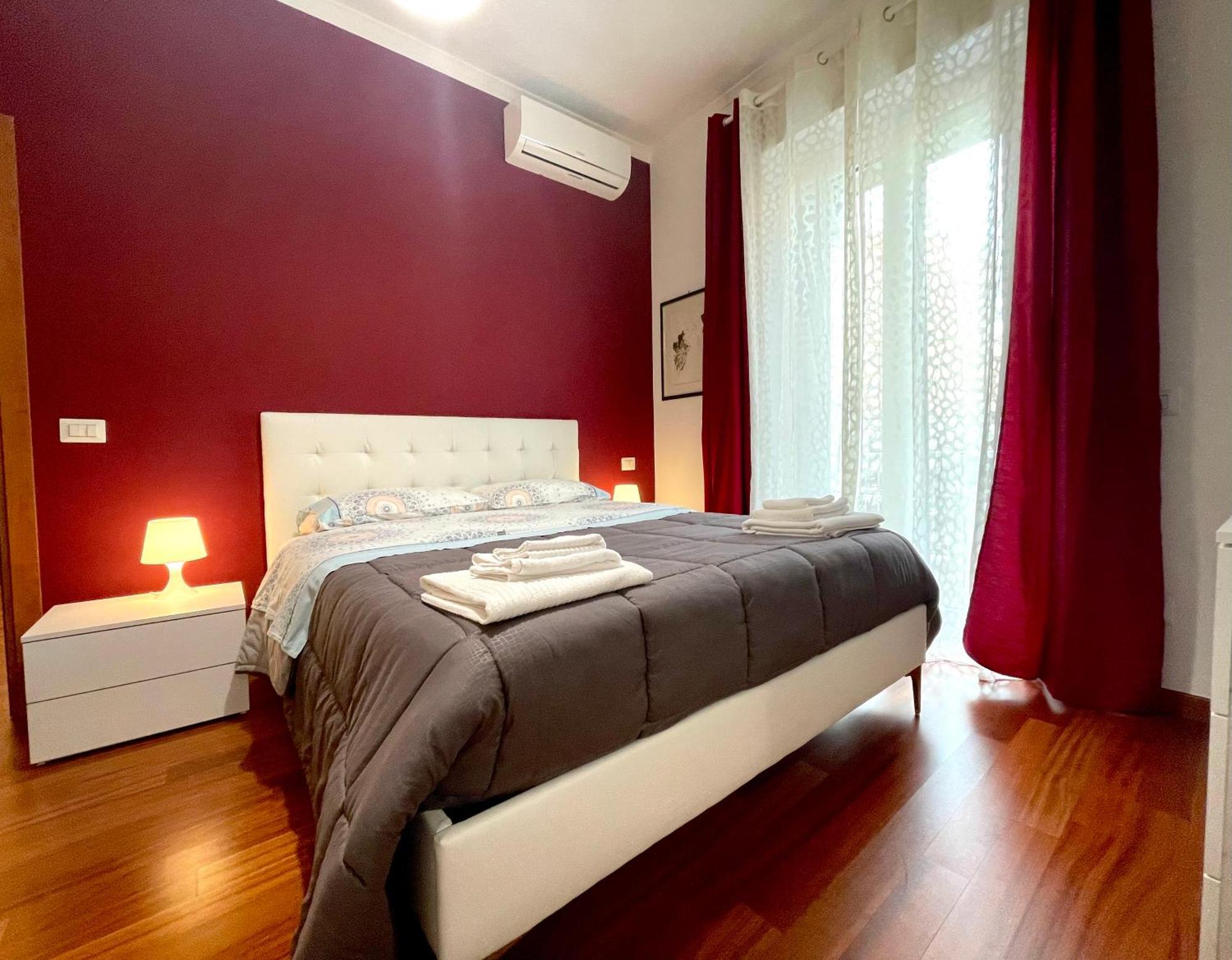 Lucens Domus Appartamento Roma Quartiere Trieste - Vicino Metro B1 - Zewnętrze zdjęcie