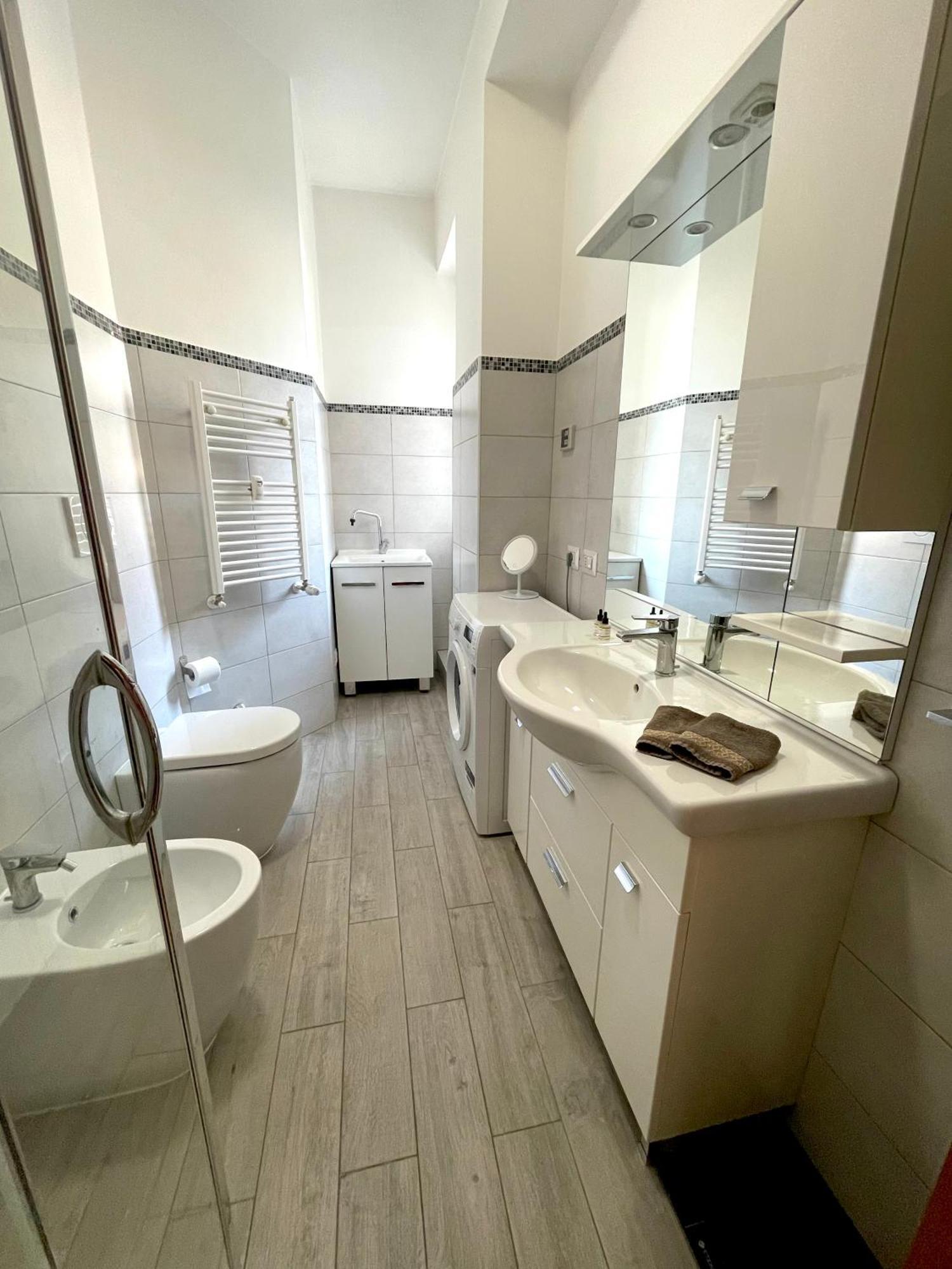 Lucens Domus Appartamento Roma Quartiere Trieste - Vicino Metro B1 - Zewnętrze zdjęcie
