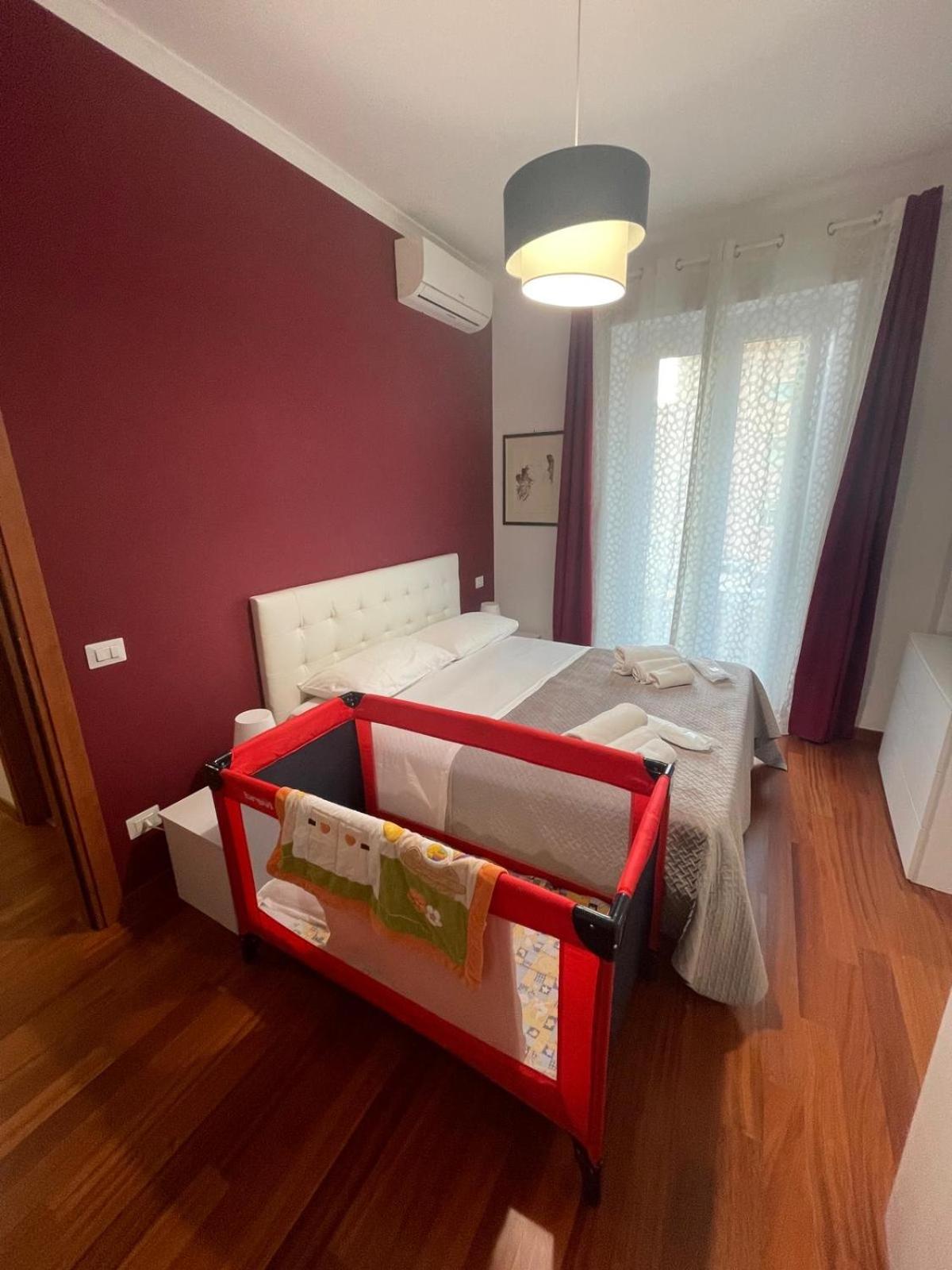 Lucens Domus Appartamento Roma Quartiere Trieste - Vicino Metro B1 - Zewnętrze zdjęcie